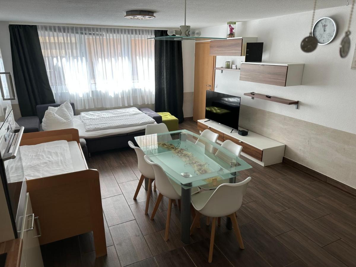 Stabel 8,1 Km Von Europa Park Apartment Kippenheim